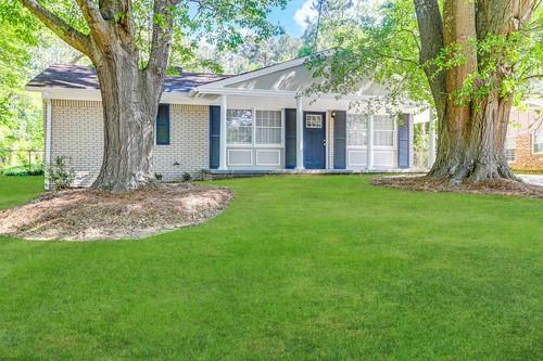 3539 Meadowridge Drive Southwest Atlanta, GA 30331 - Photo 3 of 25 front view of a house with a yard