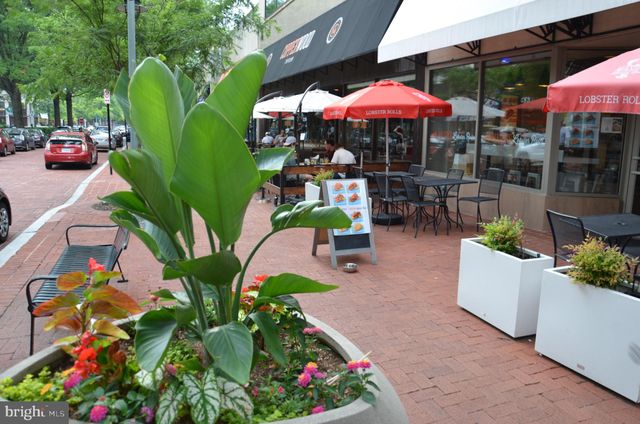 $1,250,000 | 2713 24th Road South, Unit A & B, Arlington, VA 22206