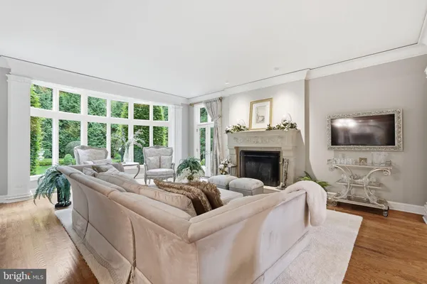$3,899,000 | 1204 Daviswood Drive, McLean, VA 22102
