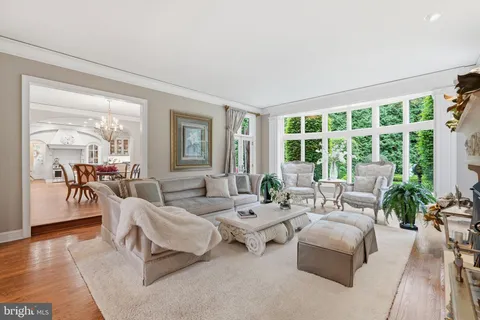 $3,899,000 | 1204 Daviswood Drive, McLean, VA 22102