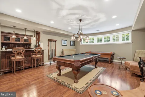 $3,899,000 | 1204 Daviswood Drive, McLean, VA 22102