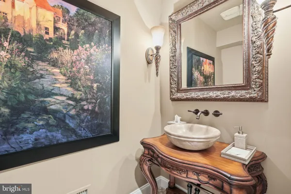 $3,899,000 | 1204 Daviswood Drive, McLean, VA 22102