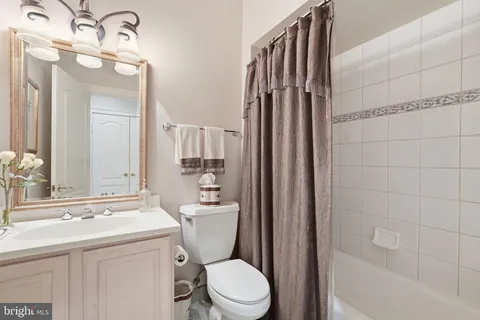 $3,899,000 | 1204 Daviswood Drive, McLean, VA 22102