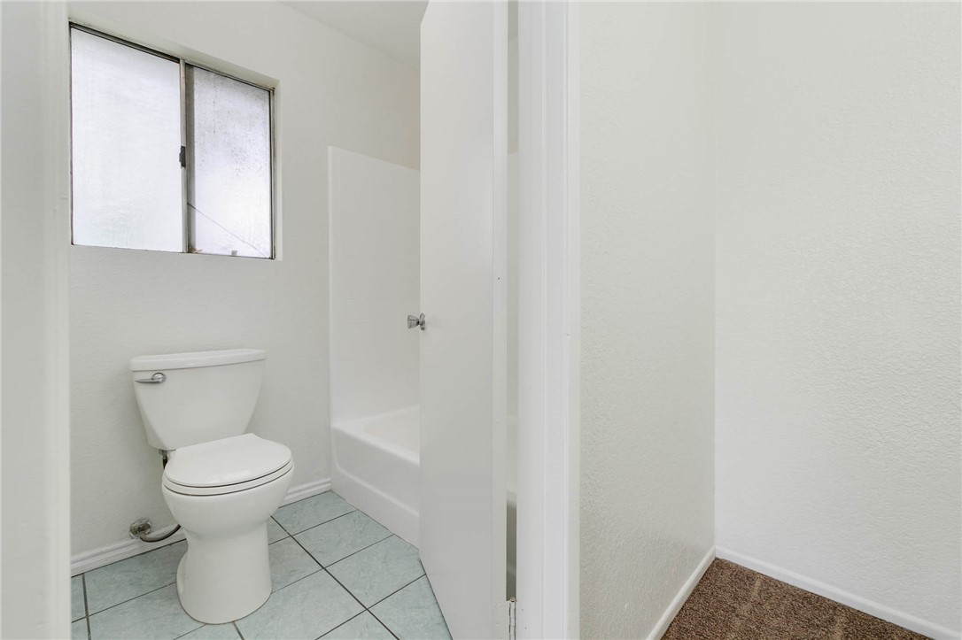 1188 West Van Koevering Street Rialto, CA 92376 - Photo 27 of 38