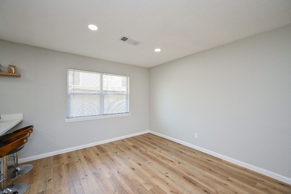 247 East Janisch Road Houston, TX 77022 - Photo 13 of 33