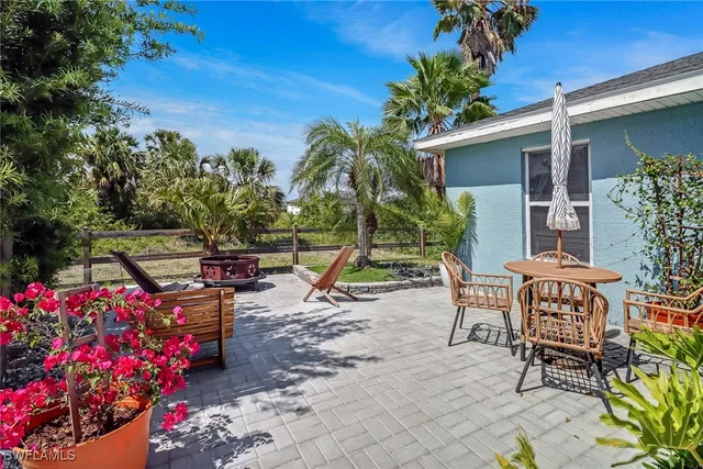 $375,000 | 6104 Holt Court, Fort Myers, FL 33905