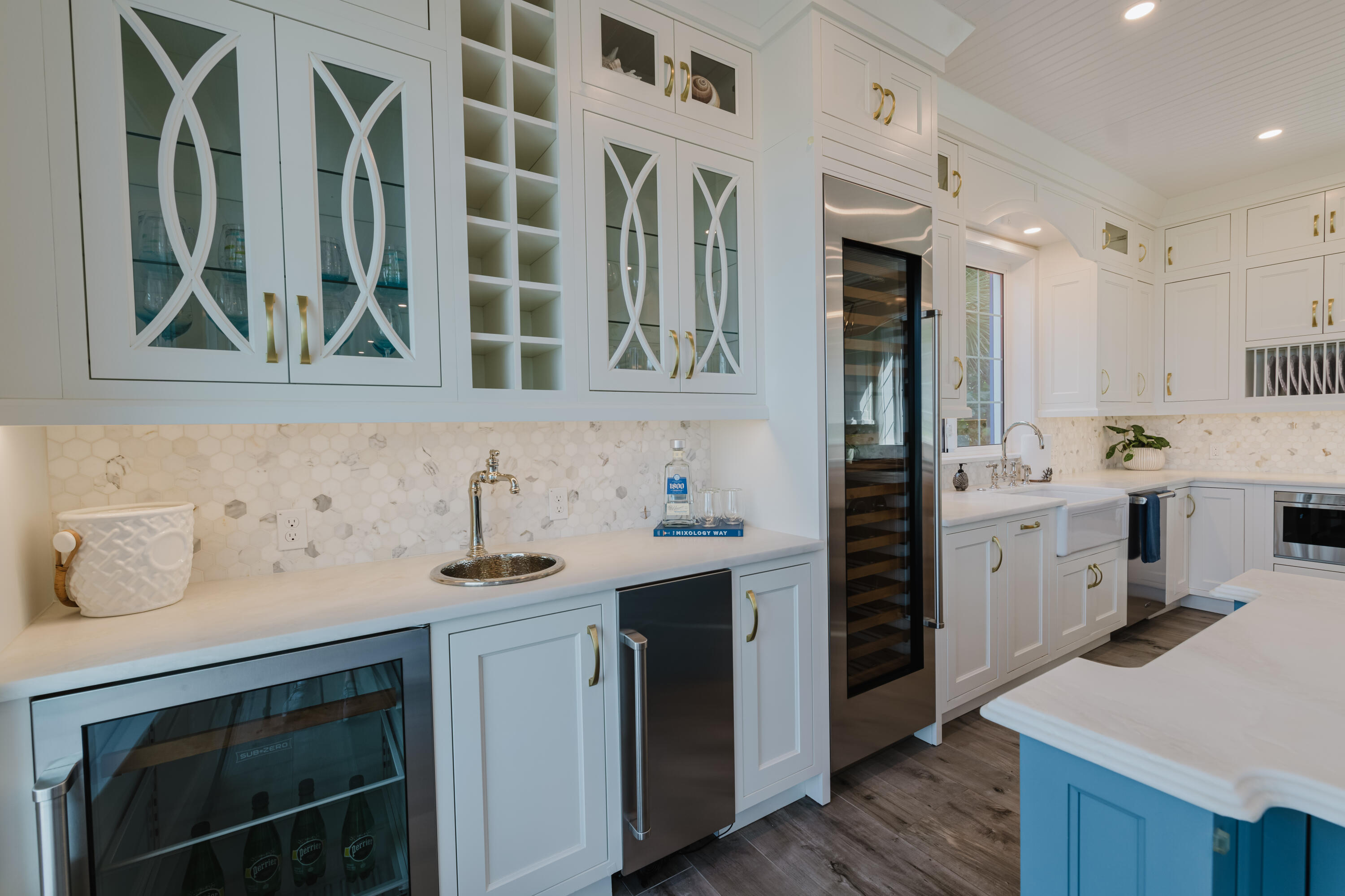 113 North Beach Road Jupiter Island, FL 33455 - Photo 25 of 65 21 Kitchen 5