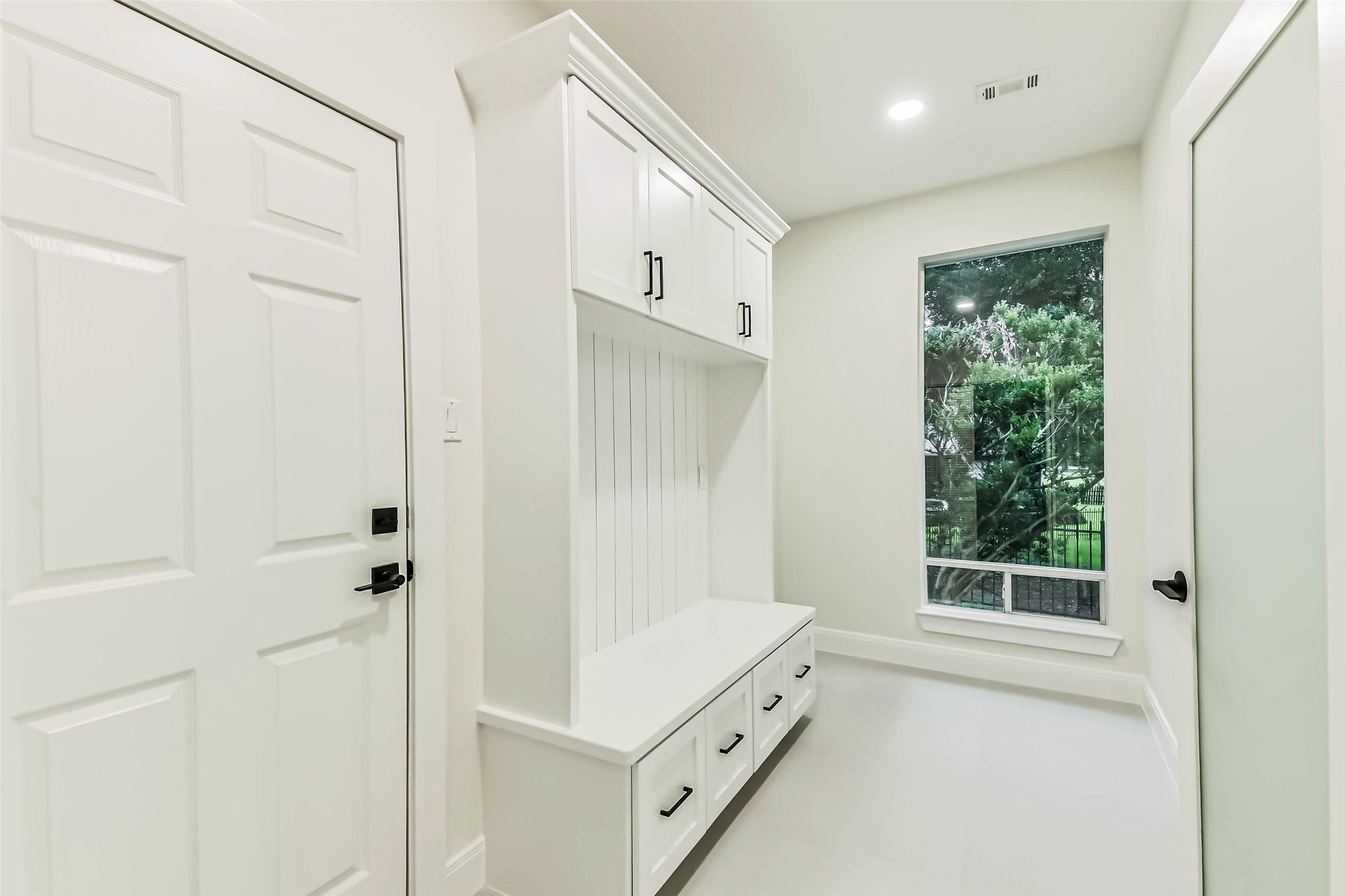 103 Forest Court Conroe, TX 77356 - Photo 18 of 40