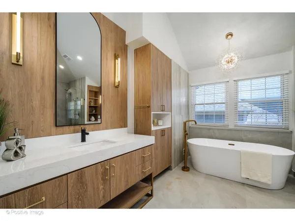 $1,189,000 | 2370 Legends Court, Riverwoods, IL 60015