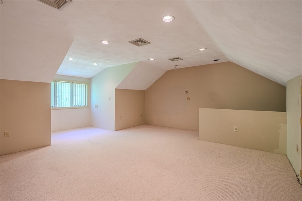4105 Woodbridge Road, Unit 4105 Peabody, MA 01960 - Photo 21 of 39