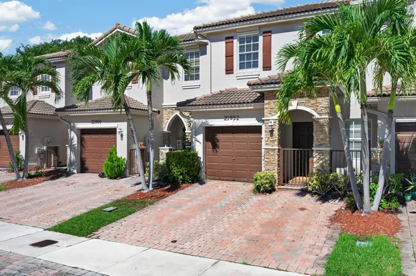 $2,950 | 21952 Southwest 93rd Place, Unit 21952, Cutler Bay, FL 33190