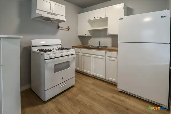 $575 | 120 West Avenue, Unit A, Killeen, TX 76541