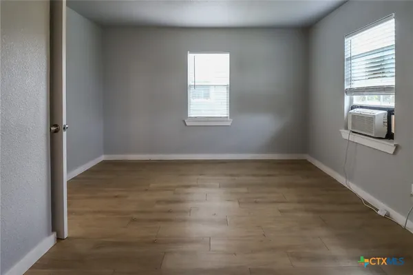 $575 | 120 West Avenue, Unit A, Killeen, TX 76541
