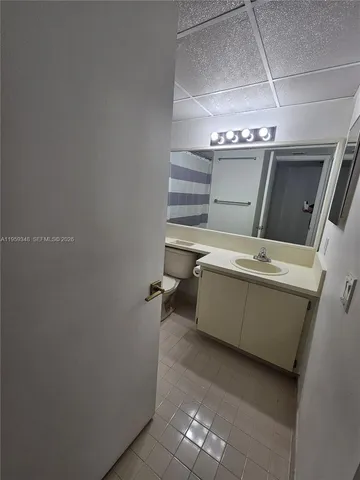 a view of room with washer and dryer