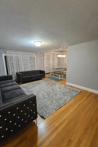 $3,150 | 770 Cordial Drive, Des Plaines, IL 60018