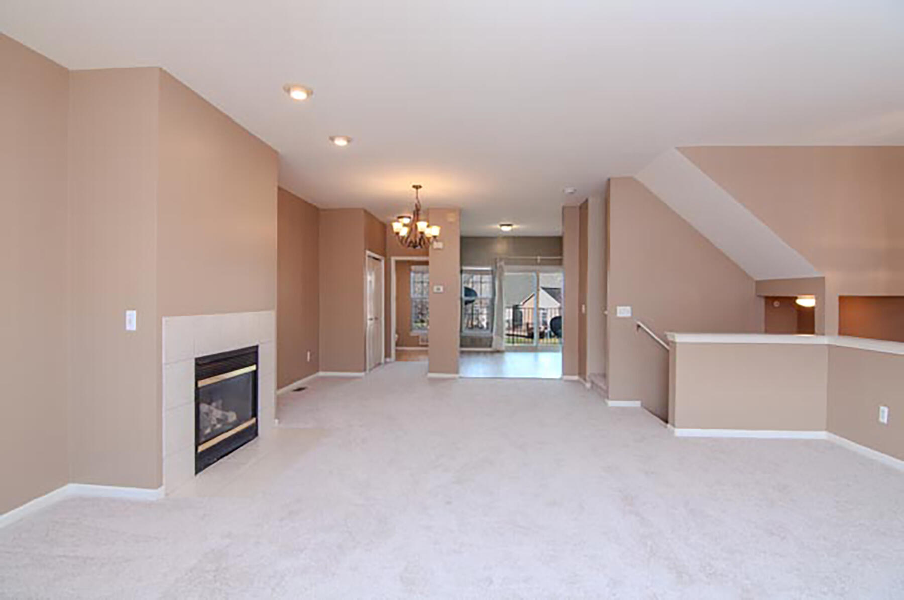 448 Cherry Orchard Road Canton, MI 48188 - Photo 11 of 54 011