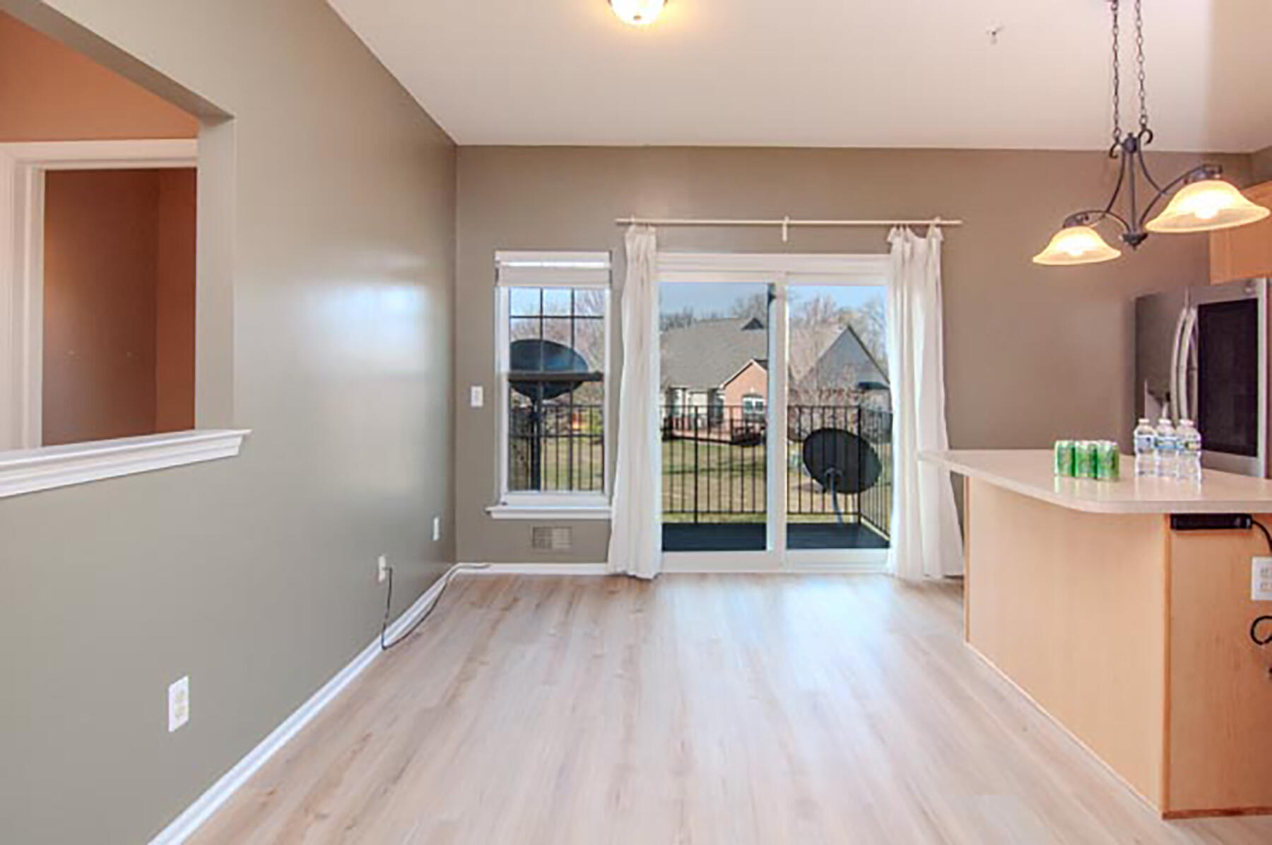 448 Cherry Orchard Road Canton, MI 48188 - Photo 14 of 54 014