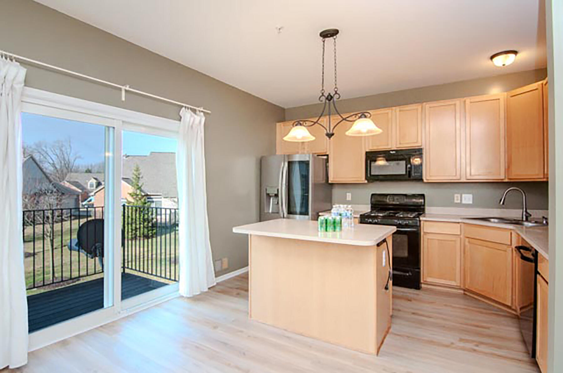 448 Cherry Orchard Road Canton, MI 48188 - Photo 15 of 54 015