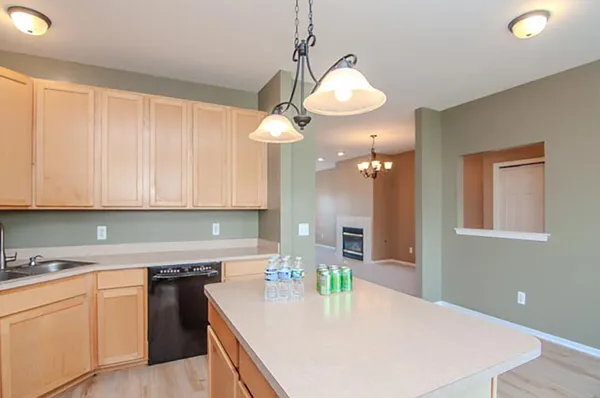 $2,500 | 448 Cherry Orchard Road, Canton, MI 48188