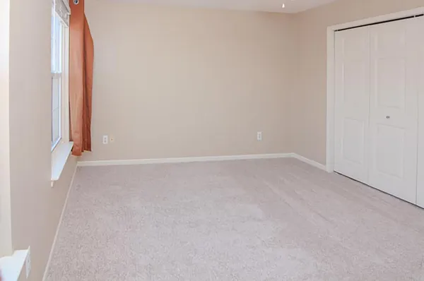 $2,500 | 448 Cherry Orchard Road, Canton, MI 48188