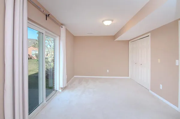 $2,500 | 448 Cherry Orchard Road, Canton, MI 48188