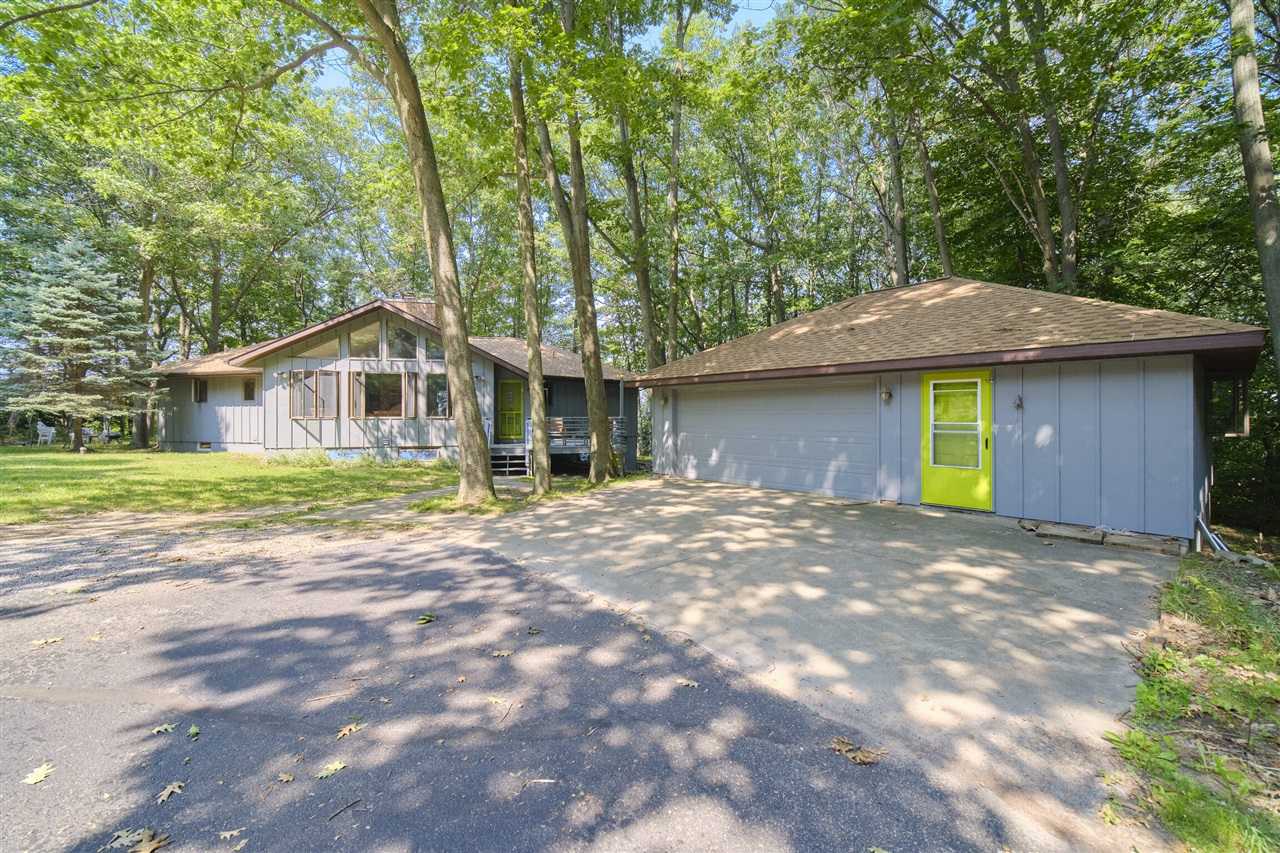 2521 Crescent Beach Road Manistee, MI 49660 - Photo 41 of 72