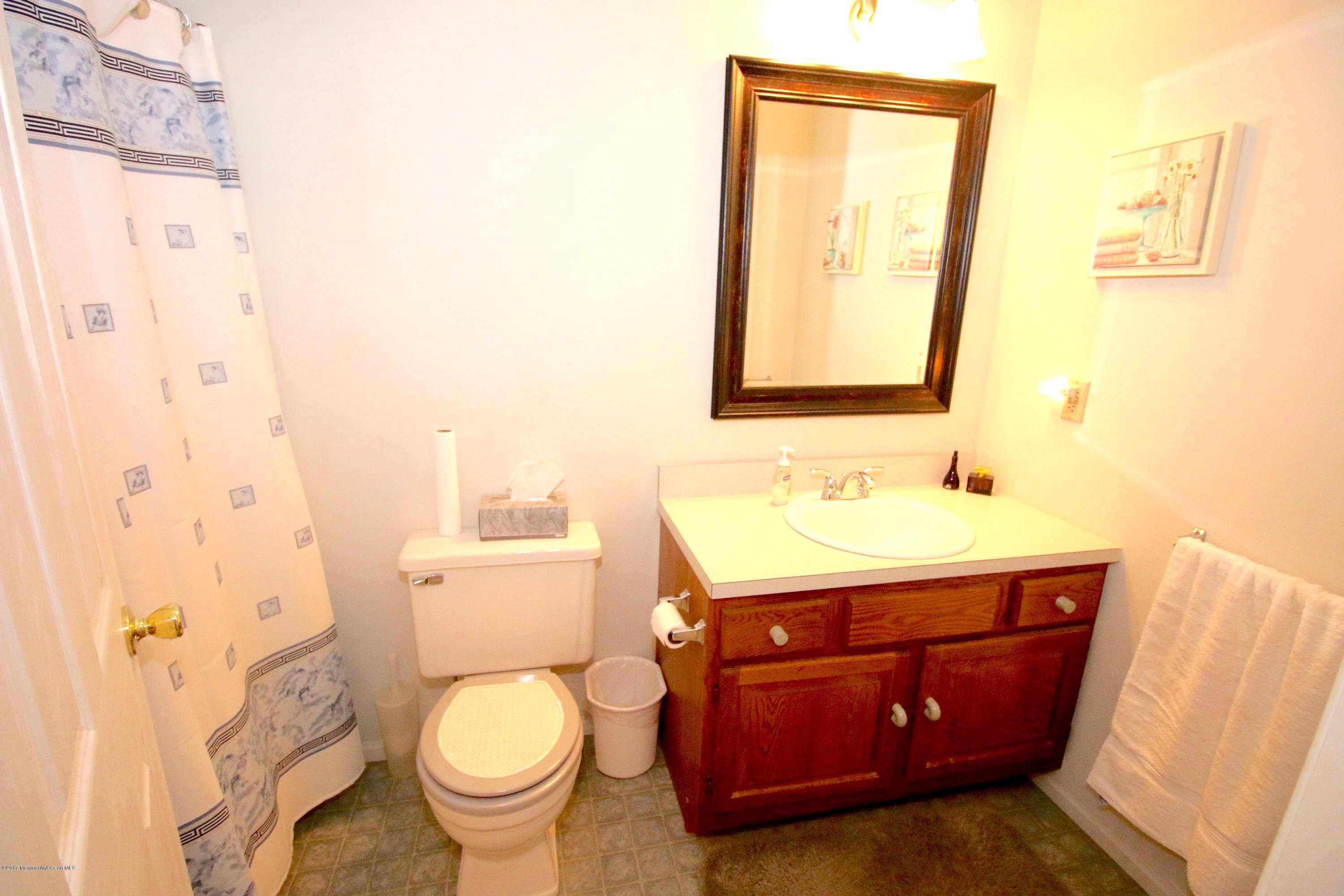 128 Jennings Road Manahawkin, NJ 08050 - Photo 19 of 45 19