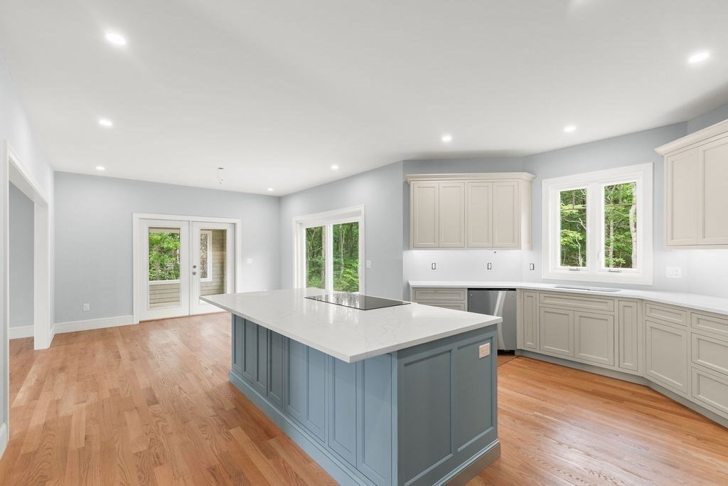 9 Ridgehill Lane Bourne, MA 02562 - Photo 12 of 42 Gallery Image 12