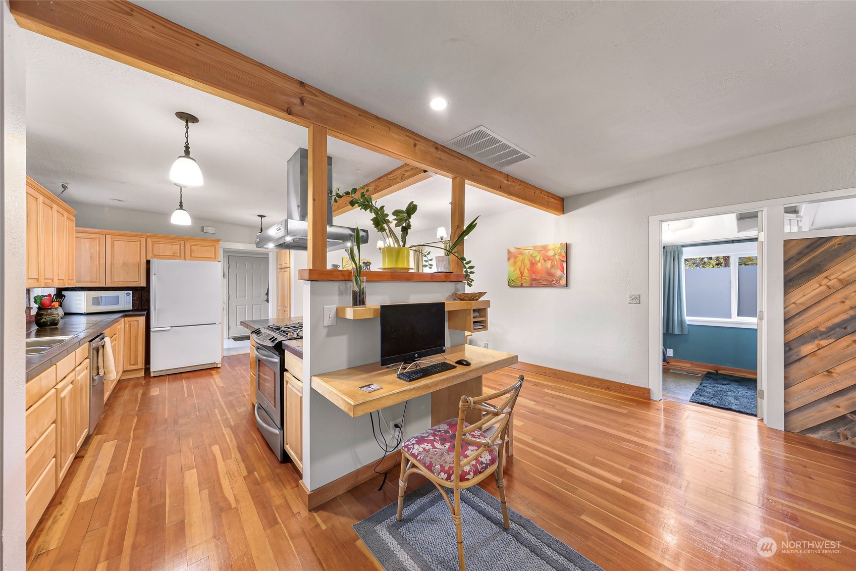 3008 Walnut Street Bellingham, WA 98225 - Photo 13 of 40 Gallery Image 13