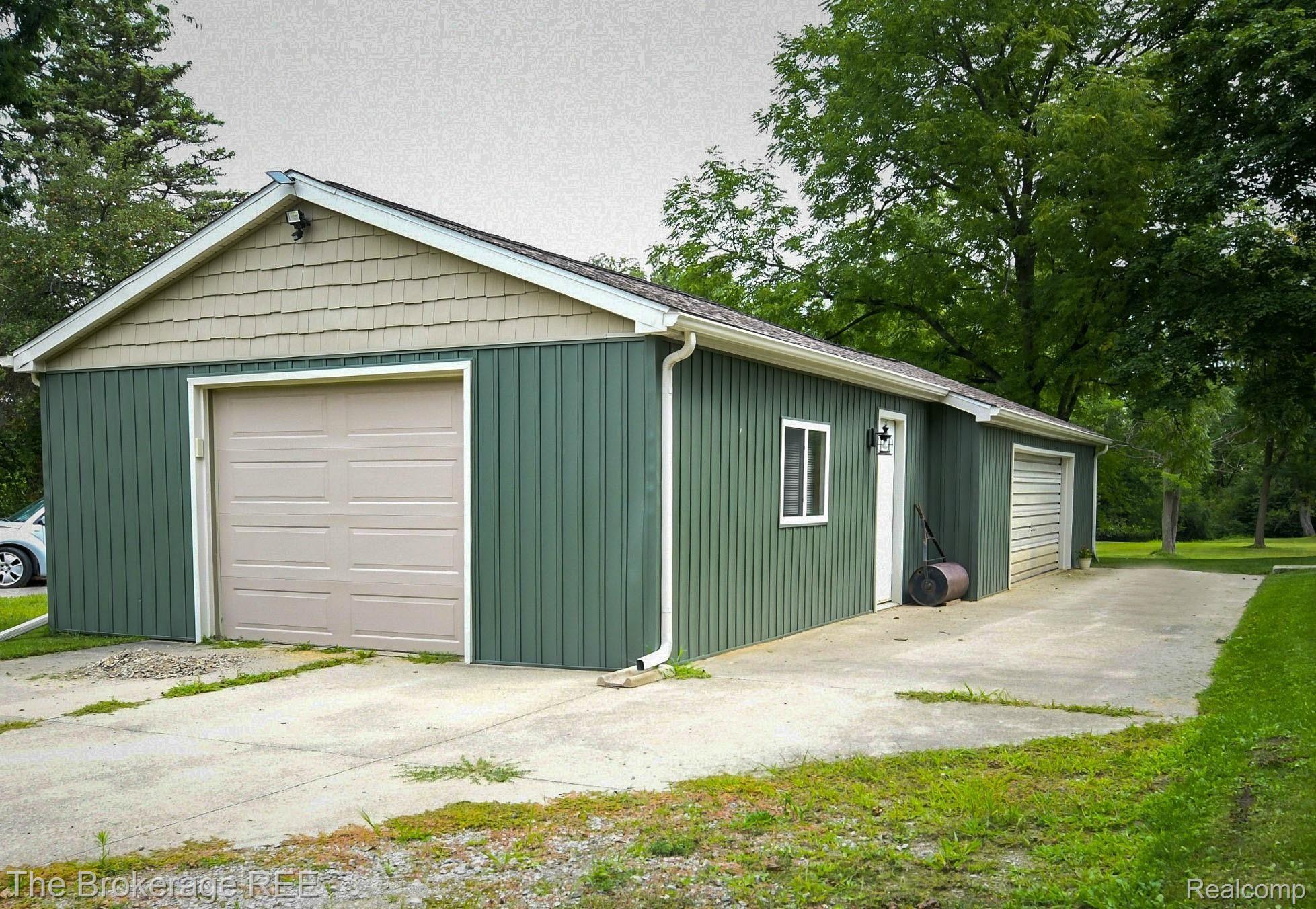 9049 Rhodes Road Goodrich, MI 48438 - Photo 32 of 37 DSC_1068.jpg