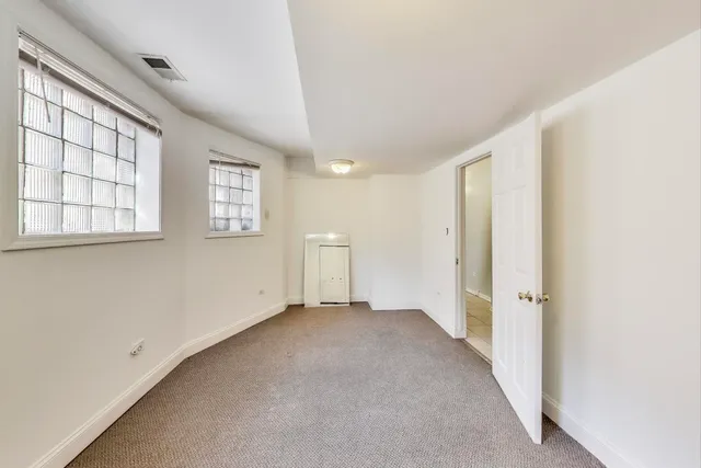 $975,000 | 4553 South Ellis Avenue, Chicago, IL 60653