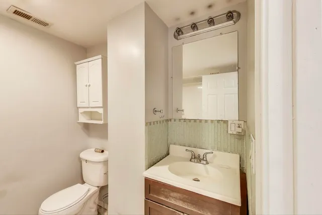 $975,000 | 4553 South Ellis Avenue, Chicago, IL 60653