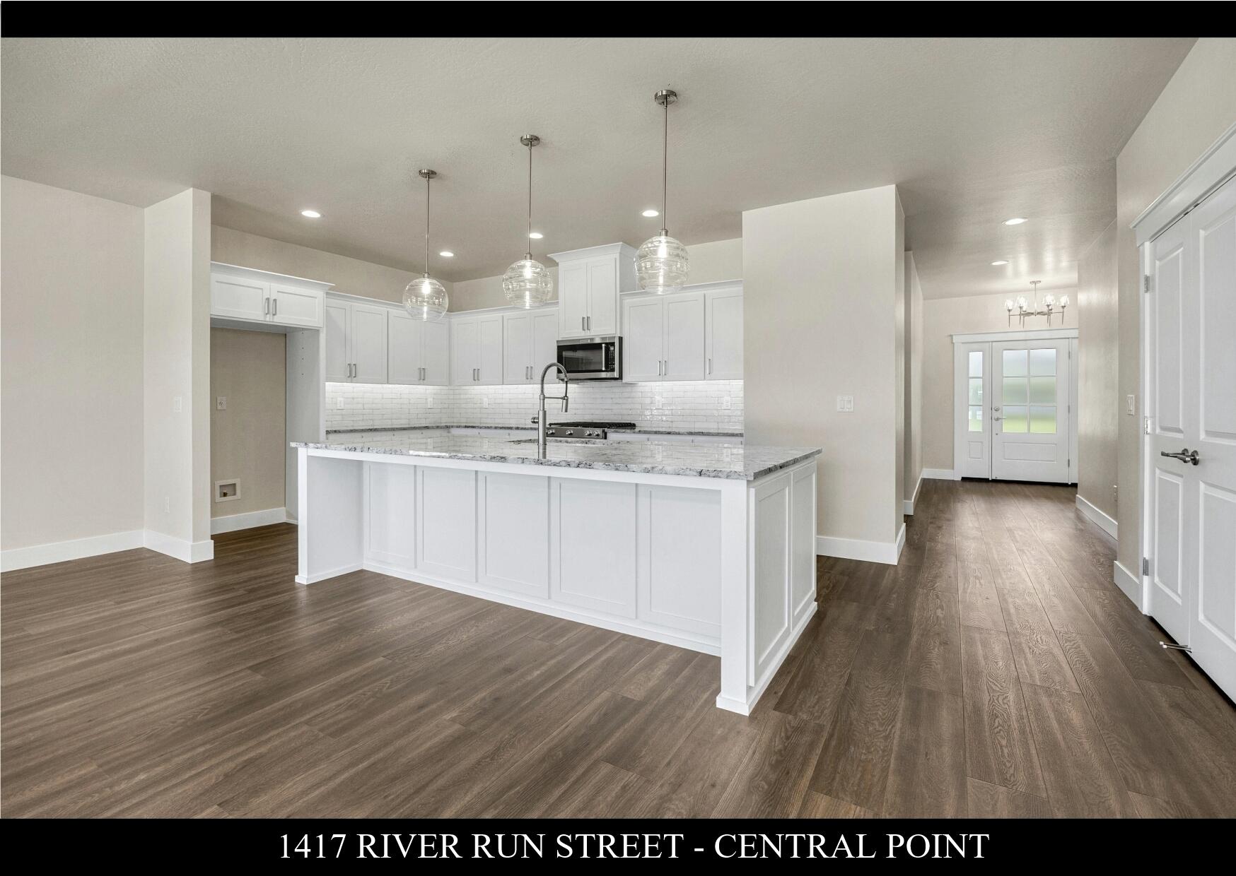 1417 River Run Street Central Point, OR 97502 - Photo 14 of 73 19