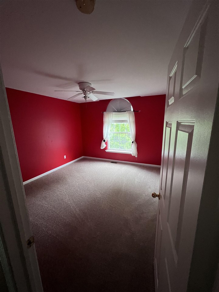 2349 East Cook Road Grand Blanc, MI 48439 - Photo 18 of 37 50074940-17.JPG