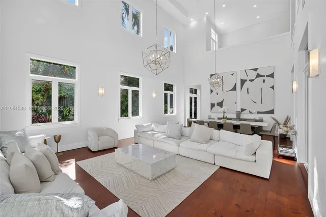$3,550,000 | 101 Holly Lane, Plantation, FL 33317