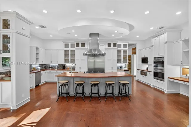 $3,550,000 | 101 Holly Lane, Plantation, FL 33317