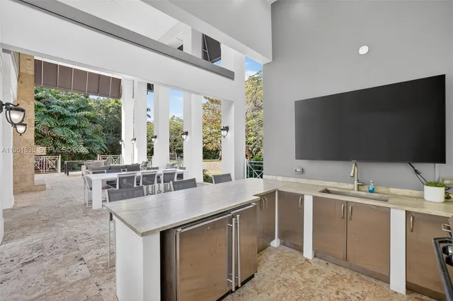 $3,550,000 | 101 Holly Lane, Plantation, FL 33317