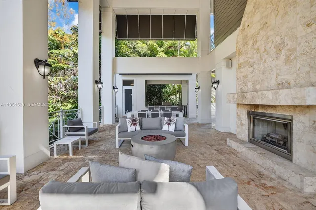 $3,550,000 | 101 Holly Lane, Plantation, FL 33317
