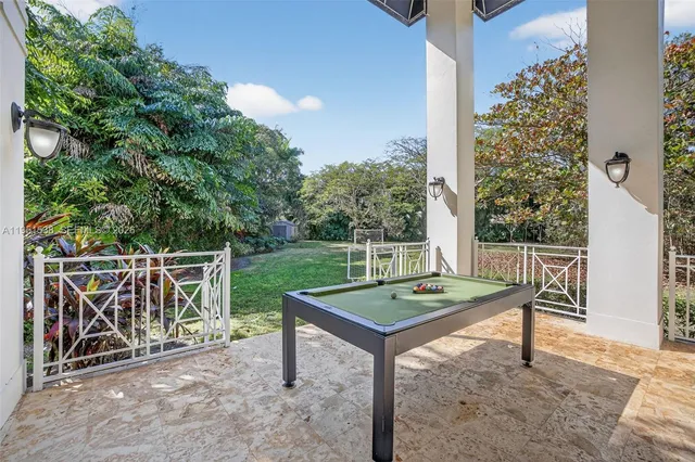 $3,550,000 | 101 Holly Lane, Plantation, FL 33317