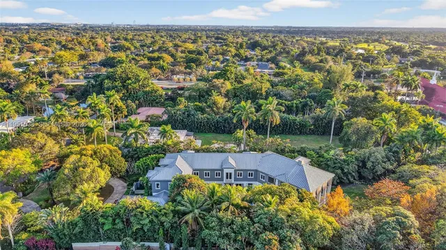 $3,550,000 | 101 Holly Lane, Plantation, FL 33317