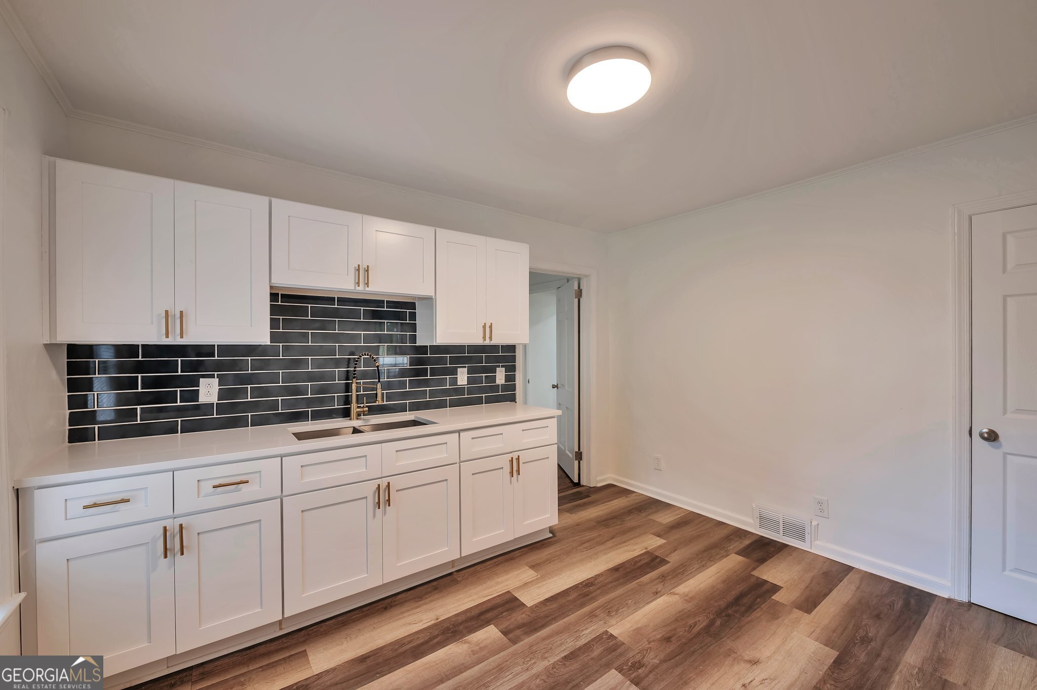 1332 Willis Mill Road Southwest Atlanta, GA 30311 - Photo 9 of 22