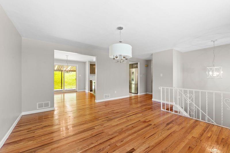 254 Twin Bridges Road Charleroi, PA 15022 - Photo 7 of 29