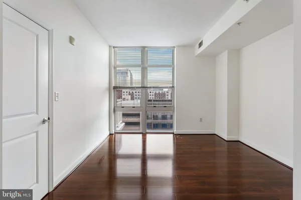 $3,495 | 157 Fleet Street, Unit 703, Oxon Hill, MD 20745