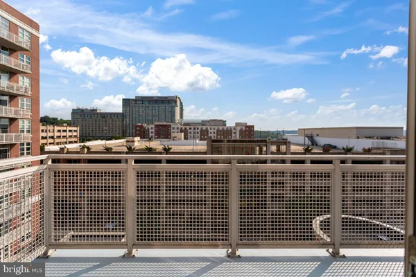 $3,495 | 157 Fleet Street, Unit 703, Oxon Hill, MD 20745