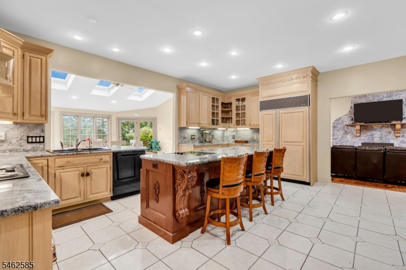 47 Rustic Trail Flemington, NJ 08822 - Photo 10 of 13 Gallery Image 10
