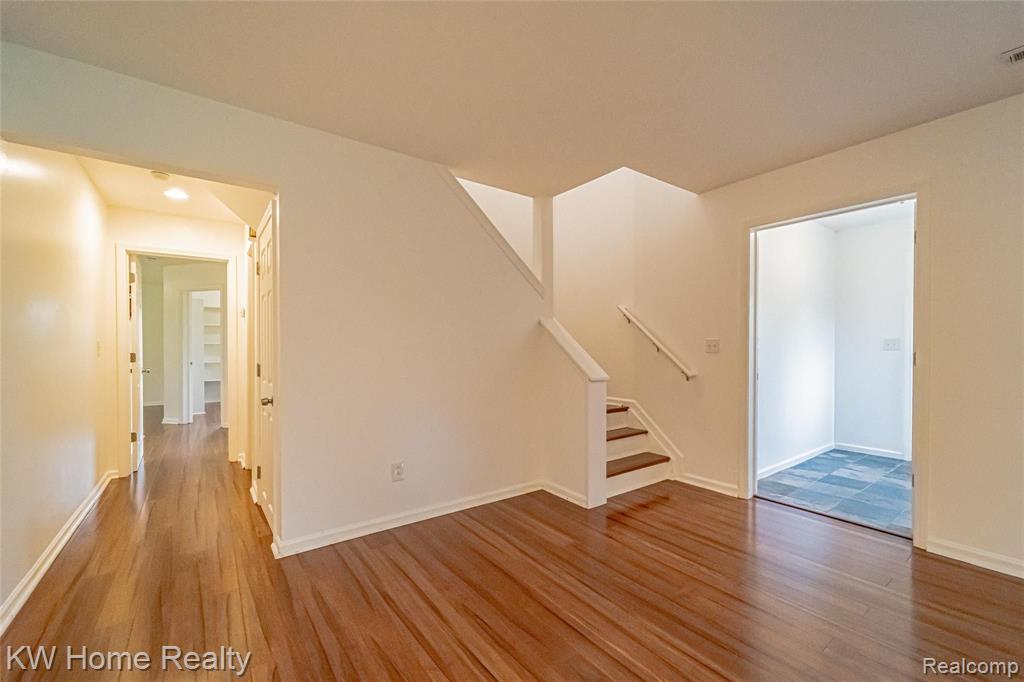 6914 Halyard Road Bloomfield Hills, MI 48301 - Photo 16 of 44