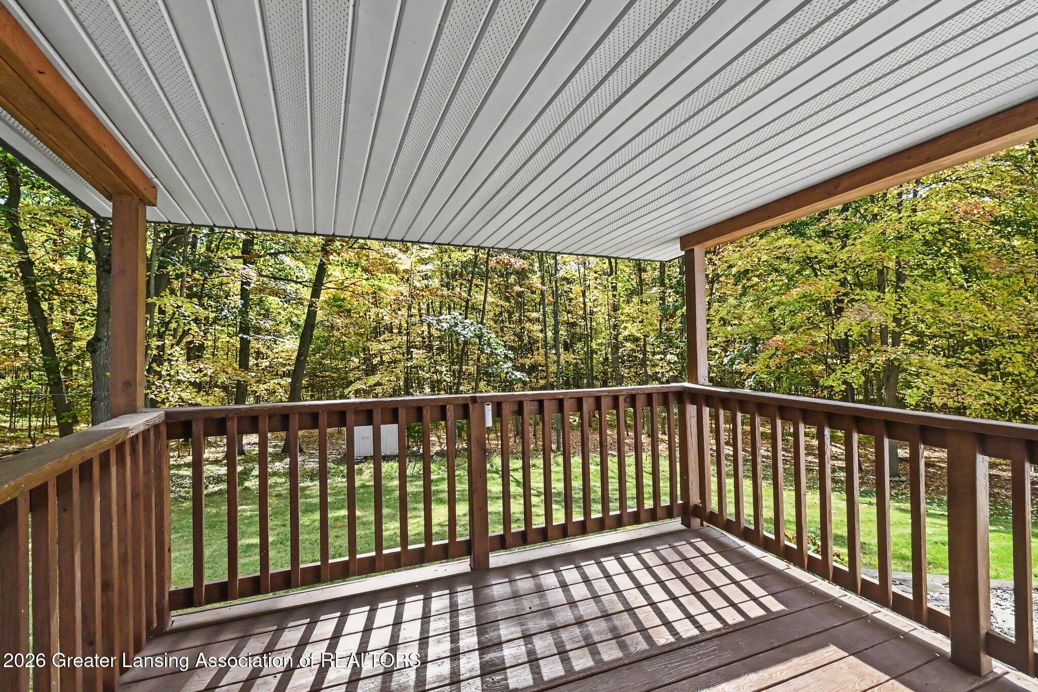 3230 East Mannsiding Road Harrison, MI 48625 - Photo 10 of 48 030_file_9610