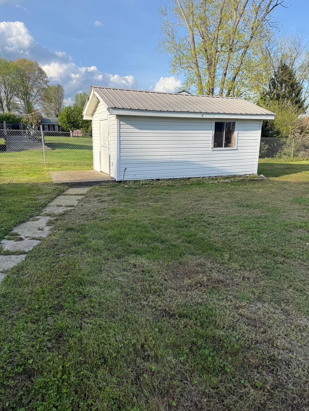 188 Howard Street Pikeville, TN 37367 - Photo 12 of 15 IMG_0026