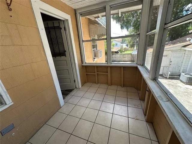 $995 | 722 West Central Avenue, Unit A, Winter Haven, FL 33880