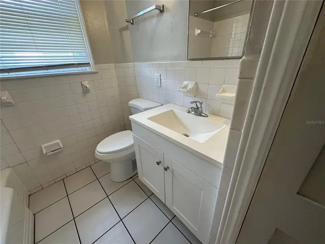 $995 | 722 West Central Avenue, Unit A, Winter Haven, FL 33880